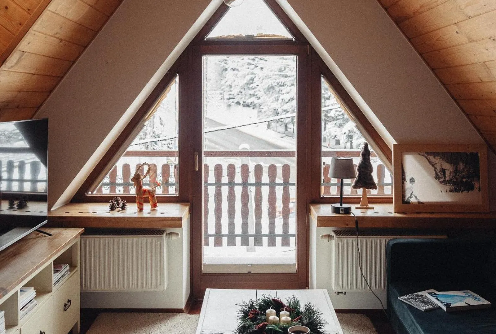 アパート Apartament Tatry ザコパネ